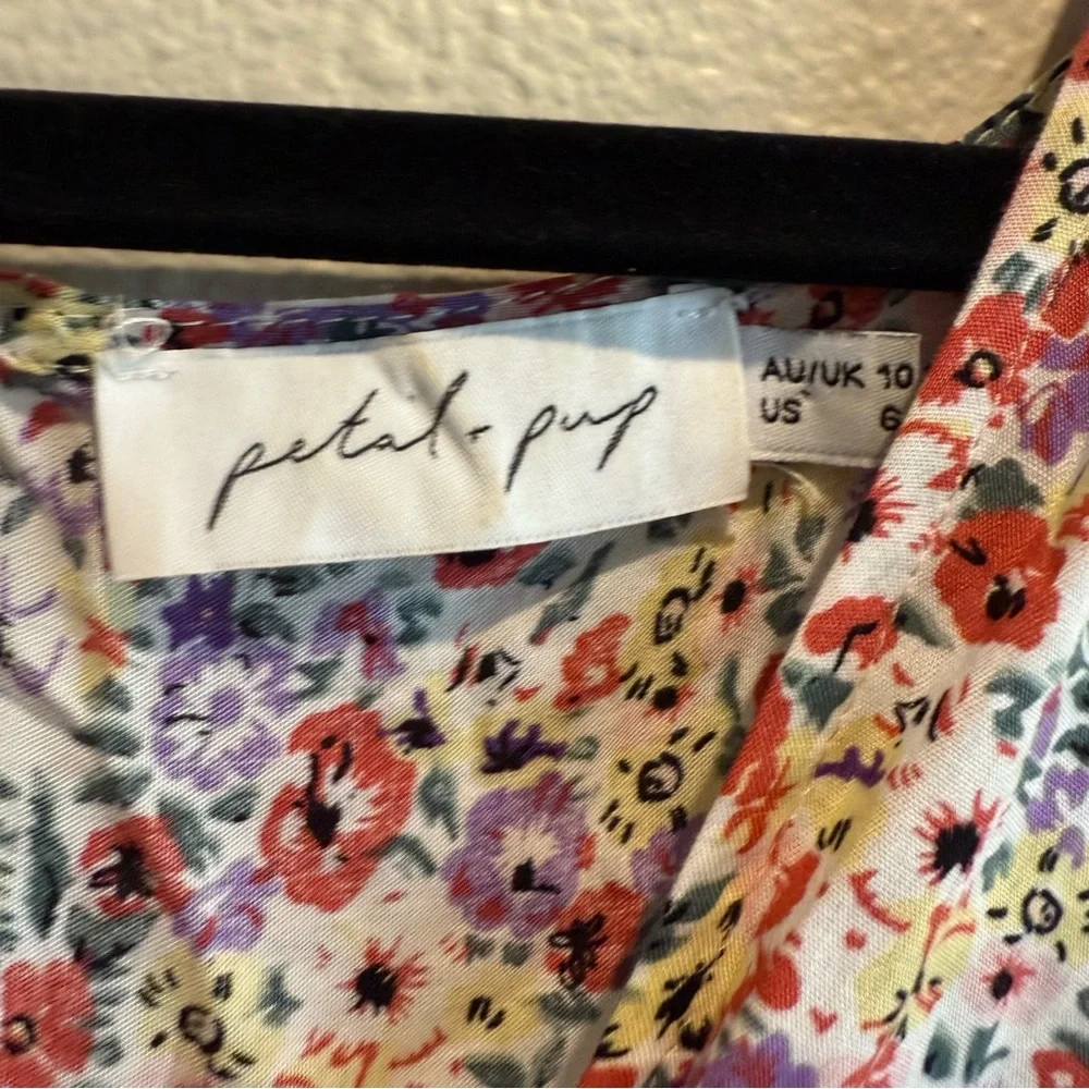 Petal & Pup Rizzey Dress in Floral | 6 - Picture 4 of 6